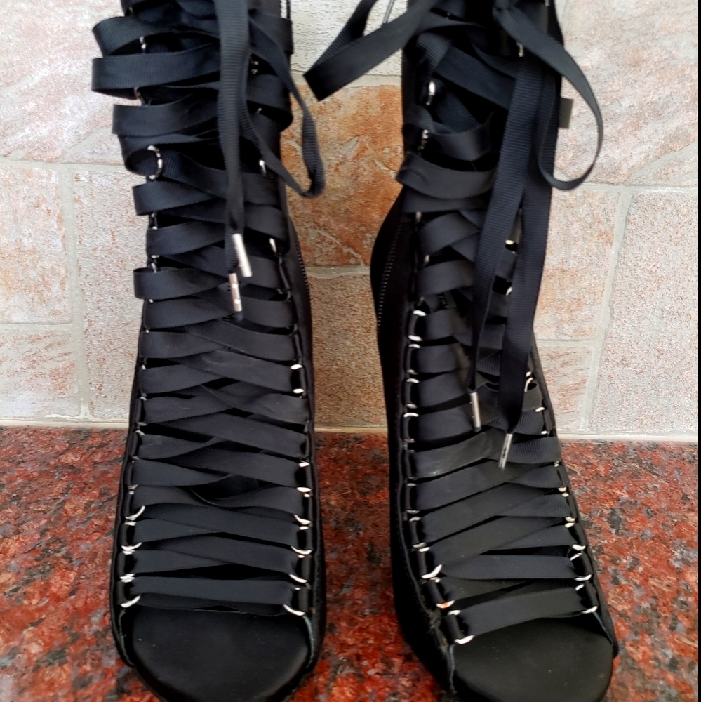 Steve Madden lace up peep toe bootie